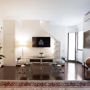 Spiga Duplex By Montenapoleone Living Milan